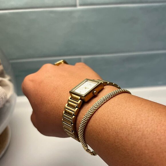 Neiman Marcus 18K Gold-Plated Italian 5mm Mesh Link Chain Bracelet - Picture 3 of 4